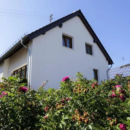 דירה In Mit Terrasse- Garten Und Grill By Interhome *
